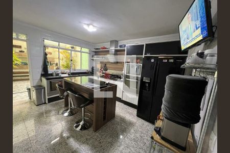 Casa à venda com 4 quartos, 175m² em Vila Formosa, São Paulo