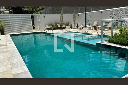 Apartamento à venda com 2 quartos, 67m² em Vila Azevedo, São Paulo