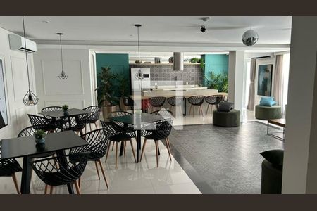 Apartamento à venda com 2 quartos, 67m² em Vila Azevedo, São Paulo