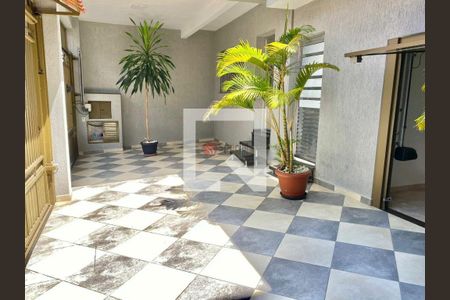 Casa à venda com 3 quartos, 160m² em Vila Virginia, São Paulo