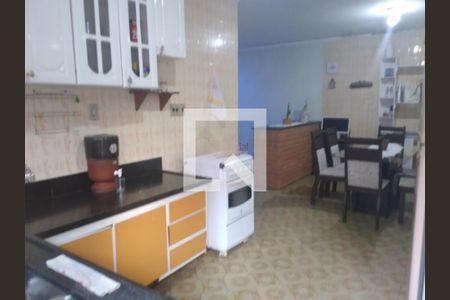 Casa à venda com 2 quartos, 70m² em Parque Maria Luiza, São Paulo