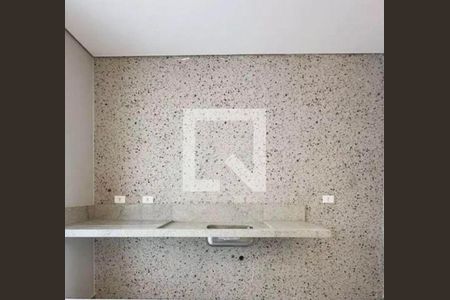 Casa à venda com 4 quartos, 150m² em Vila Carrão, São Paulo