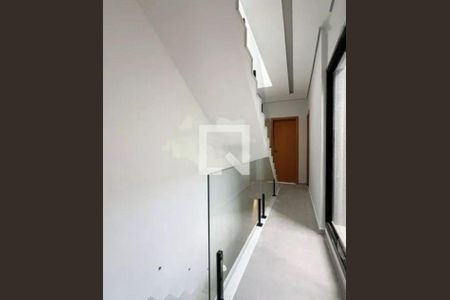 Casa à venda com 4 quartos, 150m² em Vila Carrão, São Paulo