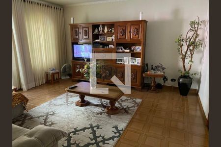 Casa à venda com 4 quartos, 210m² em Chácara Santo Antônio (Zona Leste), São Paulo