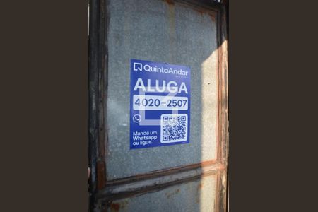 Placa instalada de apartamento para alugar com 2 quartos, 70m² em Vila Valqueire, Rio de Janeiro