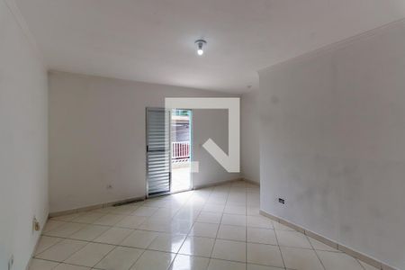 Suíte de casa para alugar com 3 quartos, 125m² em Vila Uniao (zona Leste), São Paulo