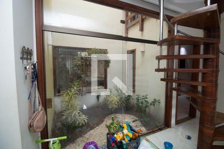 Jardim de casa para alugar com 3 quartos, 320m² em Vila Pedra Branca, São Paulo