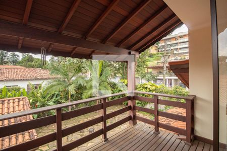 Varanda de casa para alugar com 3 quartos, 320m² em Vila Pedra Branca, São Paulo