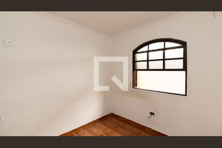 Quarto 2 de casa para alugar com 2 quartos, 92m² em Jardim Laone, São Paulo