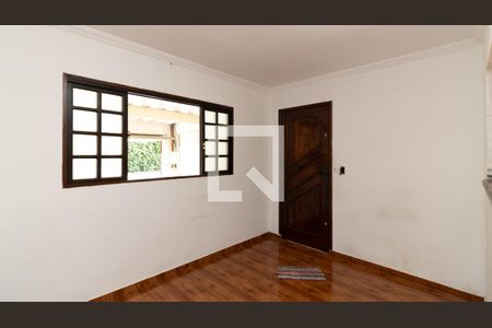 Sala de casa para alugar com 2 quartos, 92m² em Jardim Laone, São Paulo