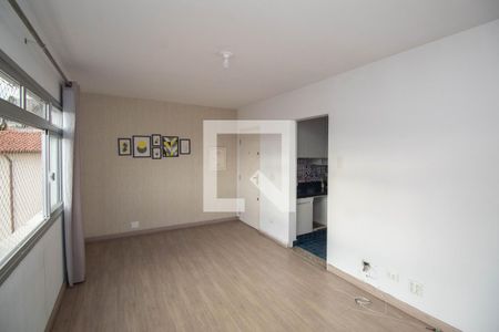 Sala de apartamento para alugar com 2 quartos, 67m² em Vila Irmaos Arnoni, São Paulo