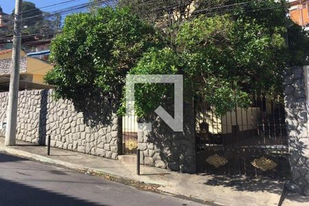 Casa à venda com 4 quartos, 400m² em Fonseca, Niterói