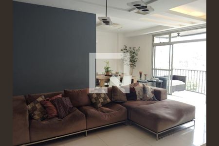 Apartamento à venda com 4 quartos, 280m² em Icaraí, Niterói