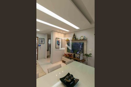 Sala de casa à venda com 2 quartos, 80m² em Santa Amelia, Belo Horizonte