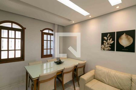 Sala de casa à venda com 2 quartos, 80m² em Santa Amelia, Belo Horizonte