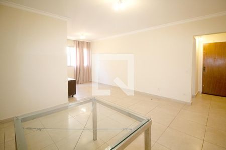 Sala de apartamento à venda com 4 quartos, 90m² em Sumaré, São Paulo