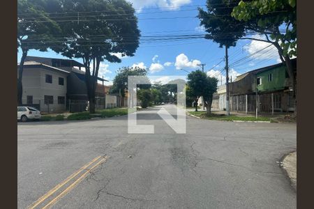 Fachada de casa à venda com 3 quartos, 172m² em Jardim Vila Galvao, Guarulhos