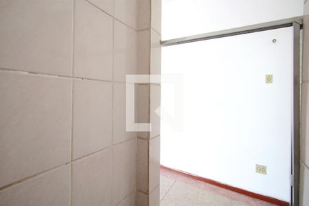 Cozinha de kitnet/studio para alugar com 1 quarto, 30m² em Floresta, Belo Horizonte