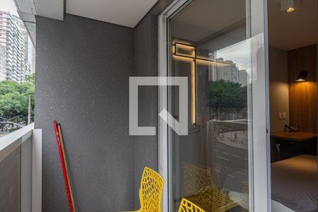 Varanda da Sala/Quarto de kitnet/studio à venda com 1 quarto, 20m² em Consolação, São Paulo