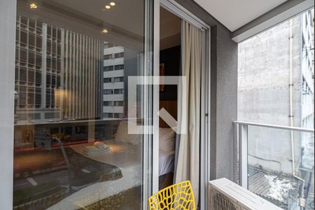 Varanda da Sala/Quarto de kitnet/studio à venda com 1 quarto, 20m² em Consolação, São Paulo