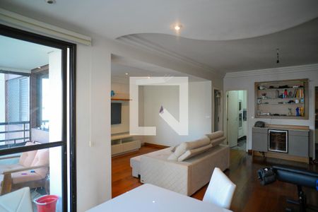 Sala de apartamento à venda com 3 quartos, 123m² em Liberdade, São Paulo