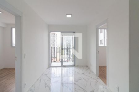 Sala - Cozinha de apartamento para alugar com 2 quartos, 40m² em Vila Gomes, São Paulo