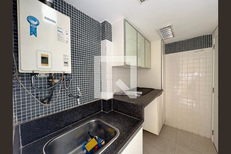 Área de Serviço de casa de condomínio para alugar com 6 quartos, 550m² em Barra da Tijuca, Rio de Janeiro