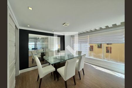 Sala de casa de condomínio para alugar com 6 quartos, 550m² em Barra da Tijuca, Rio de Janeiro