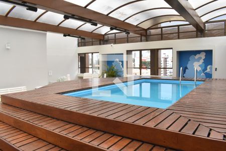 Área comum - Piscina com Sauna de kitnet/studio para alugar com 1 quarto, 36m² em Alto da Xv, Curitiba