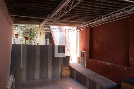 Garagem de casa para alugar com 2 quartos, 120m² em Padre Eustáquio, Belo Horizonte