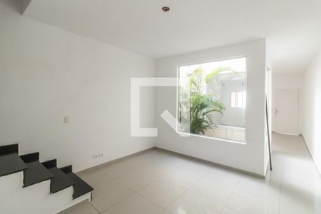 Sala 2 de casa para alugar com 4 quartos, 150m² em Jardim Maringa, São Paulo