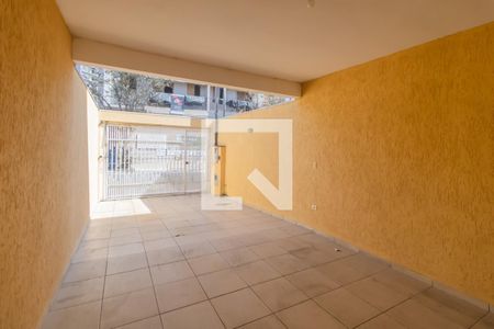 Garagem de casa para alugar com 4 quartos, 150m² em Jardim Maringa, São Paulo