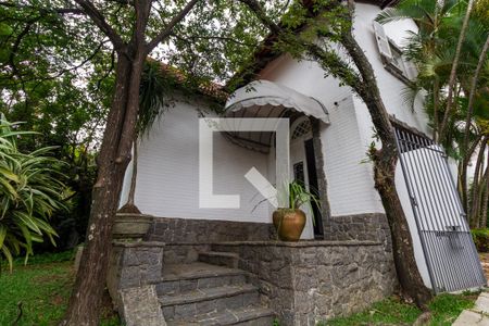 Fachada de casa à venda com 6 quartos, 208m² em Alto da Lapa, São Paulo