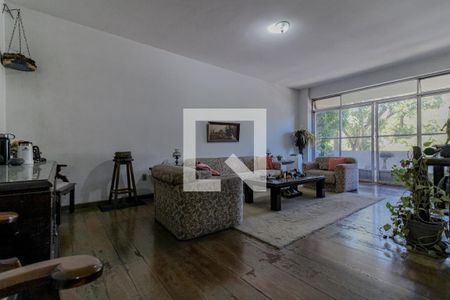 Sala  de casa à venda com 3 quartos, 550m² em Jardim Botânico, Rio de Janeiro