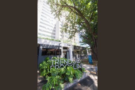 Fachada de kitnet/studio à venda com 1 quarto, 33m² em Vila Cordeiro, São Paulo