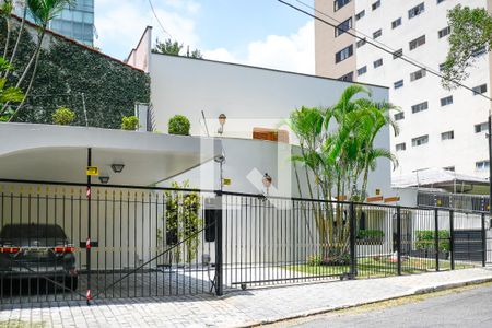 Fachada de casa à venda com 3 quartos, 469m² em Aclimação, São Paulo