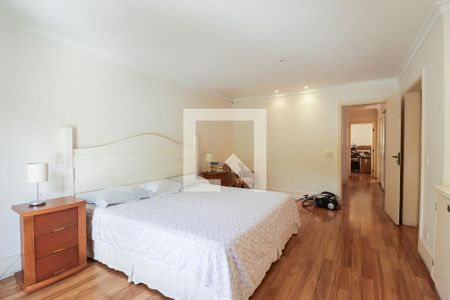 Suíte 1 de casa à venda com 3 quartos, 450m² em Jardim Sao Bento, São Paulo