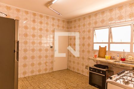 Cozinha de casa à venda com 4 quartos, 310m² em Vila Paulista, São Paulo
