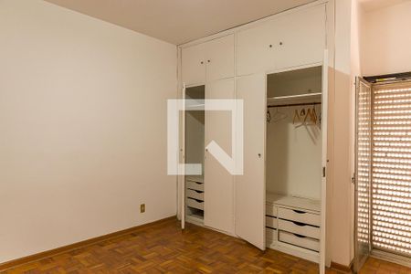 Quarto 1 de casa à venda com 4 quartos, 310m² em Vila Paulista, São Paulo