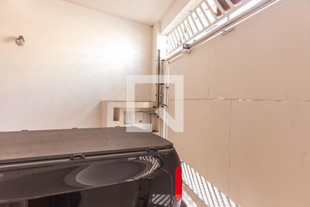 Garagem de casa à venda com 4 quartos, 310m² em Vila Paulista, São Paulo