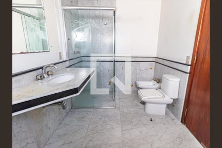 Banheiro da Suíte 1 de apartamento para alugar com 4 quartos, 234m² em Jardim Analia Franco, São Paulo