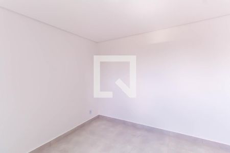 Quarto 1 de apartamento para alugar com 2 quartos, 50m² em Vila Bertioga, São Paulo