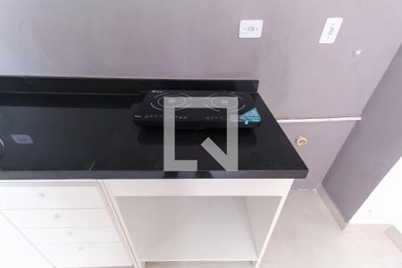 Sala/Cozinha de apartamento para alugar com 2 quartos, 50m² em Vila Bertioga, São Paulo