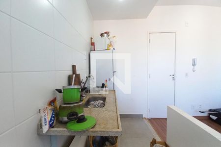 Cozinha de apartamento à venda com 1 quarto, 34m² em Parque Industrial, Campinas