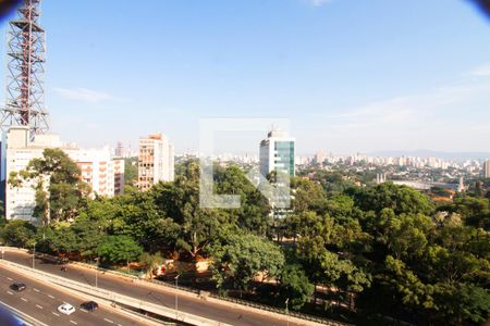 Vista Sala de apartamento à venda com 1 quarto, 70m² em Consolação, São Paulo