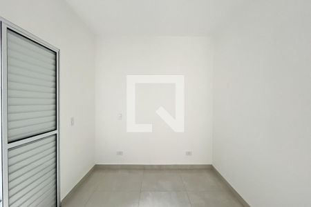 Quarto 2 de apartamento para alugar com 2 quartos, 39m² em Vila Mangalot, São Paulo