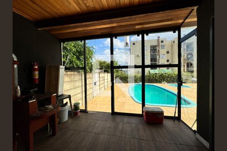 Área comum - Piscina de apartamento para alugar com 2 quartos, 62m² em Feitoria, São Leopoldo