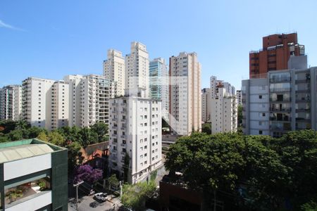 Vista de apartamento à venda com 2 quartos, 76m² em Indianópolis, São Paulo