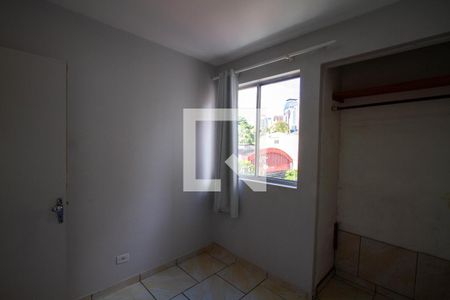 Quarto 2 de apartamento para alugar com 2 quartos, 50m² em Centro Cívico, Curitiba