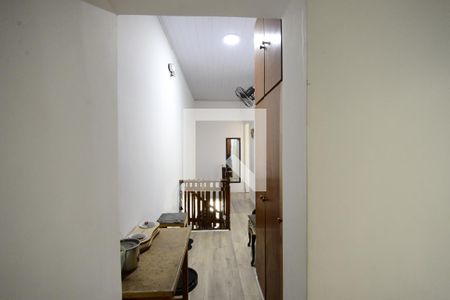 Corredor de casa à venda com 4 quartos, 180m² em Vila Mariana, São Paulo